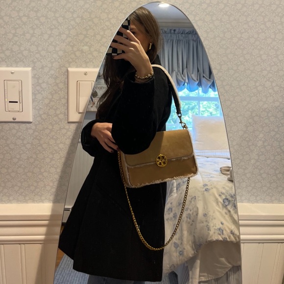 TORY BURCH FUR BAG WITH CHAIN - Picture 2 of 7